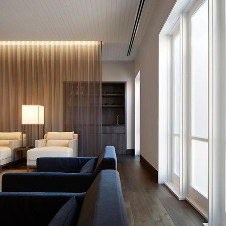 Hotel Realm Канберра Экстерьер фото The interior of the 100 East 53rd Street penthouse