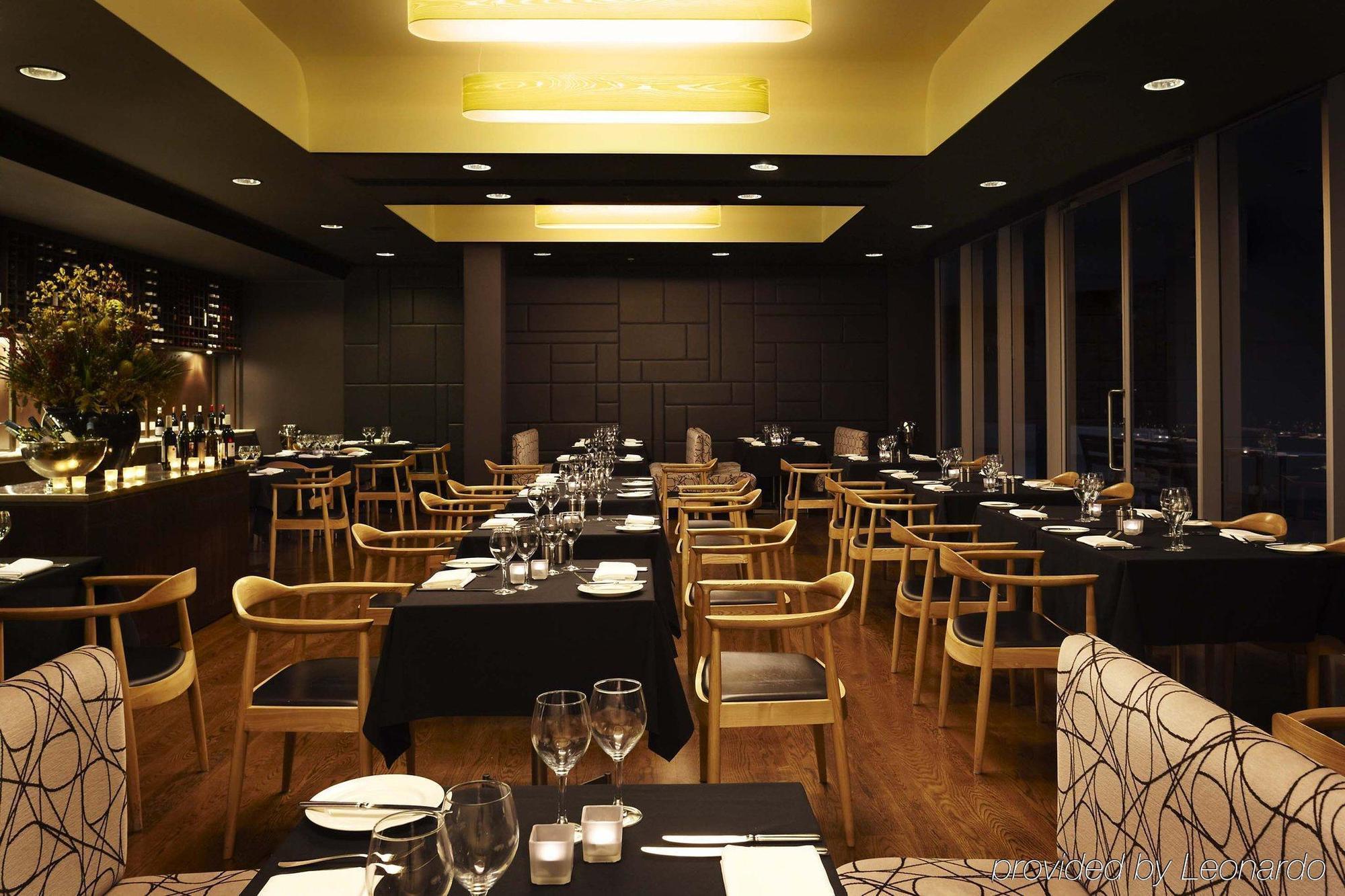 Hotel Realm Канберра Экстерьер фото Restaurant