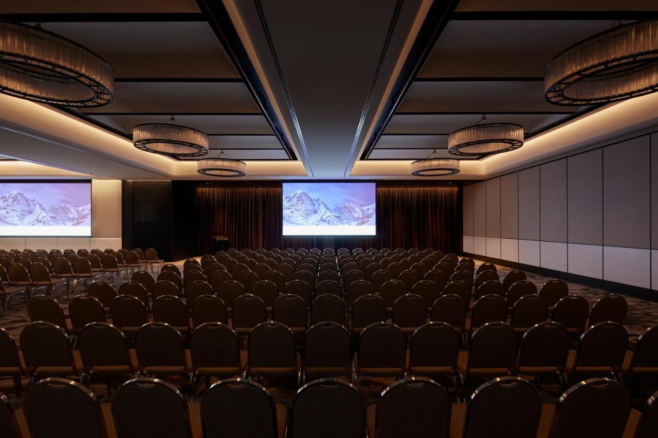 Hotel Realm Канберра Экстерьер фото 3D rendering of a conference room